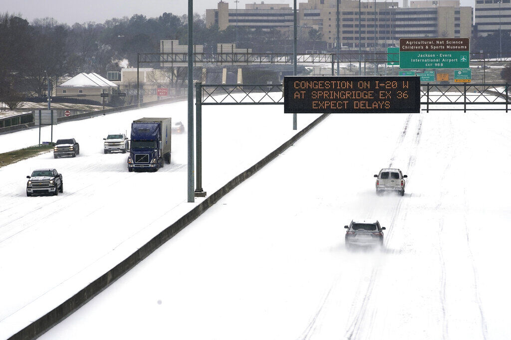 APTOPIX Winter Weather Mississippi